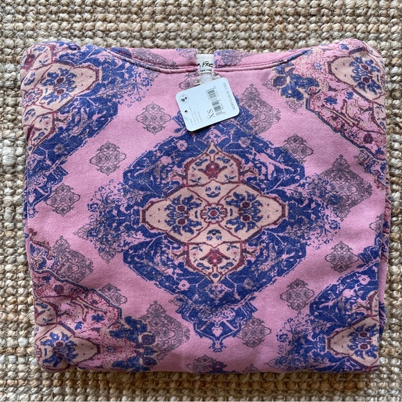 SOLD💝NEW Free People Printed It's a Vibe Hoodie In Desert Rose Combo Pink - Picture 13 of 16